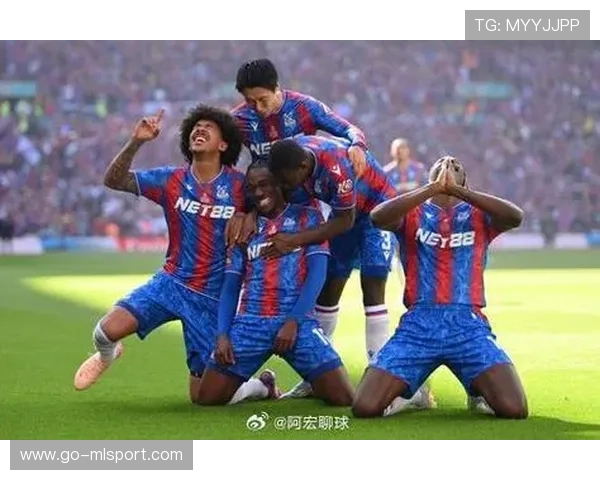 水晶宫3-1大胜阿尔克马尔,萨尔梅开二度重拾锋芒,水晶宫1-4切尔西 水晶宫3-1大胜阿尔克马尔,萨尔梅开二度重拾锋芒,水晶宫1-4切尔西