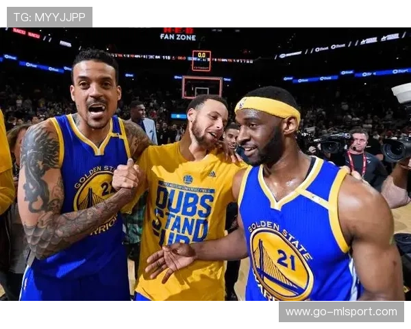 球员替补席行为规范出台提升场边管理水平，球赛替补