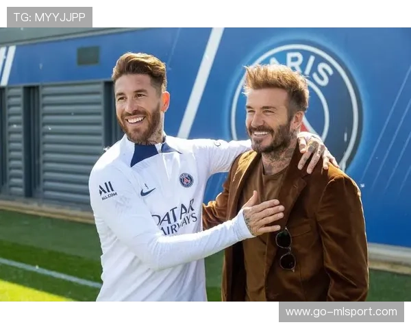 黑裙+灿笑！萨巴伦卡和贝克汉姆合影惊艳全场！，萨巴伦卡能否夺大满贯