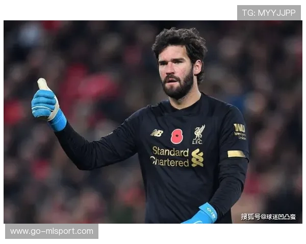 雅凯正式亮相安菲尔德，7200万欧元合同确立利物浦防线核心